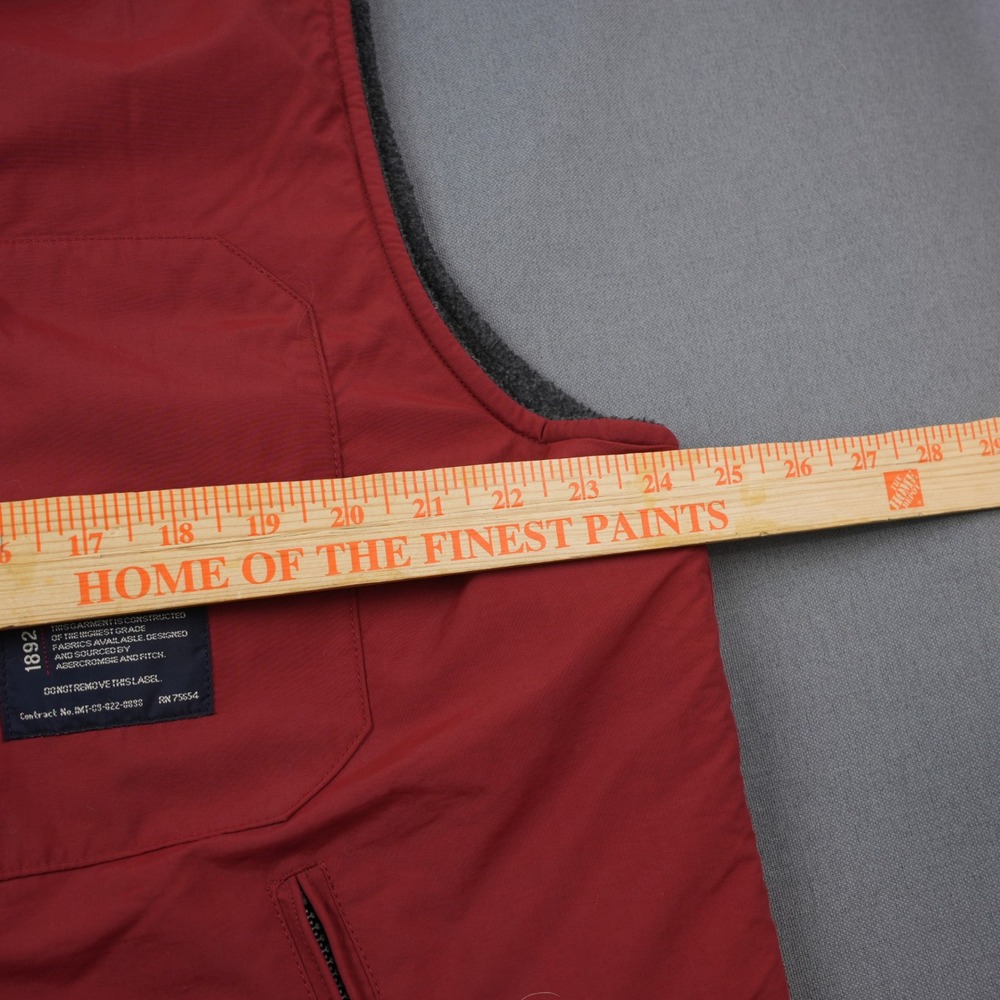 Vintage Abercrombie & Fitch Men M Vest Full Zip Reversible Red Gray Fleece - Picture 6 of 13